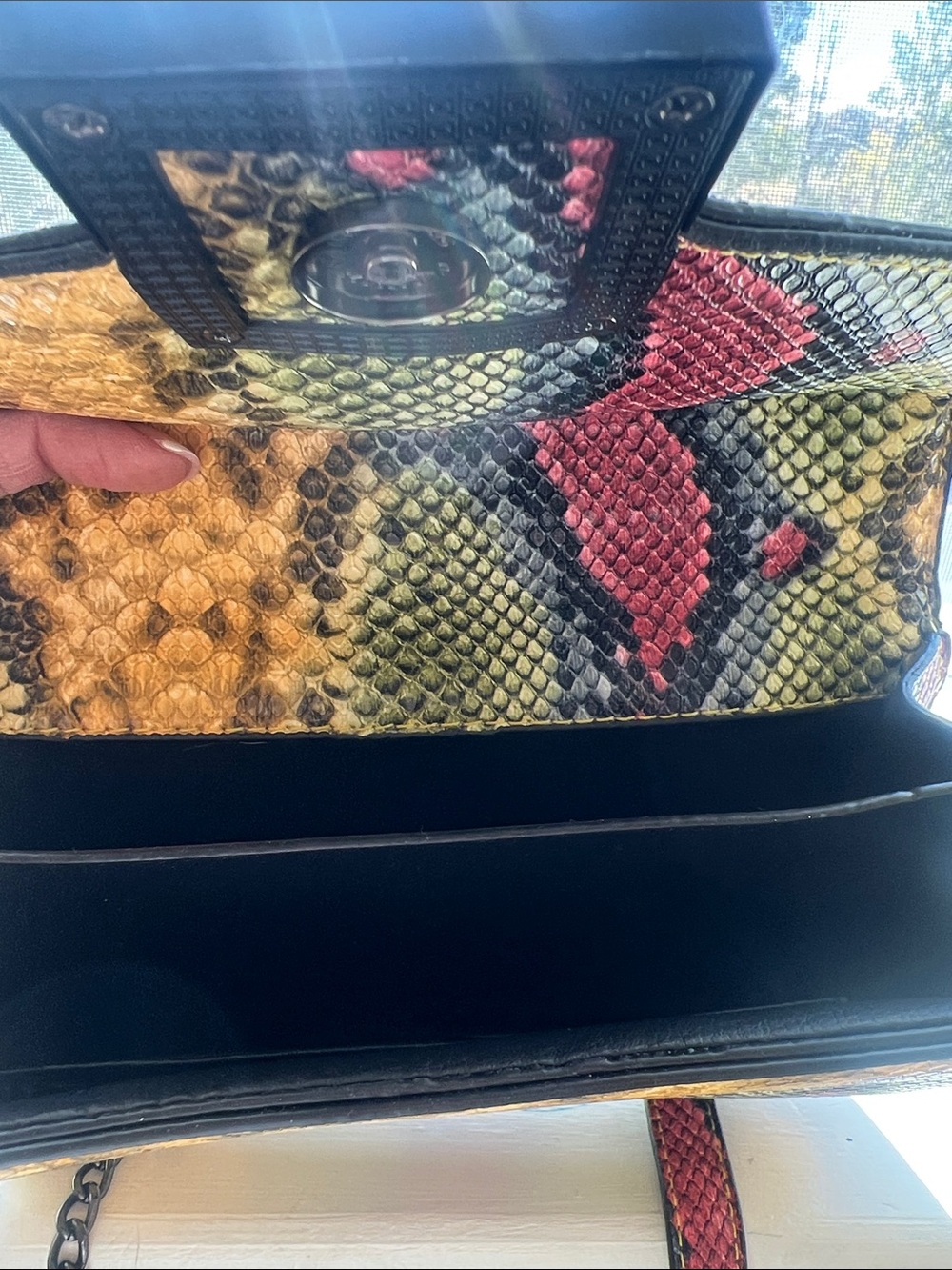 Multicolor Python Snakeskin Print Chain Crossbody Shoulder Bag - Picture 6 of 6